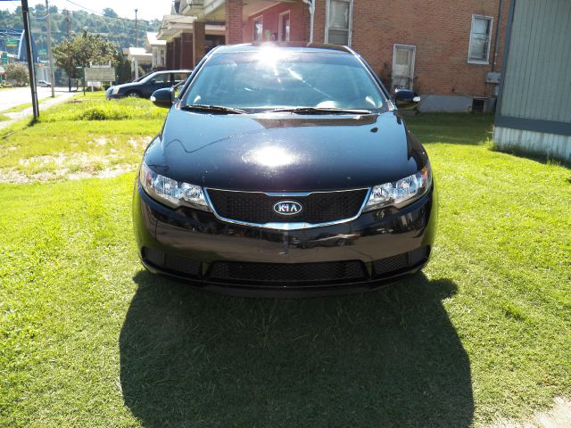 Kia Forte 2010 photo 4