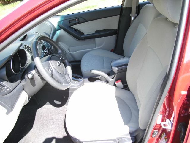 Kia Forte 2010 photo 4