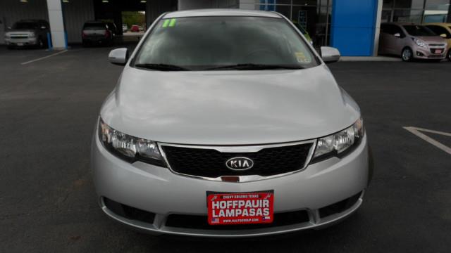 Kia Forte 2011 photo 4