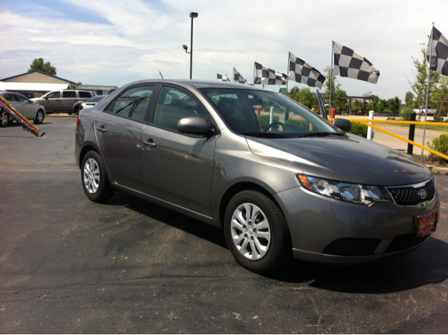 Kia Forte 2012 photo 3