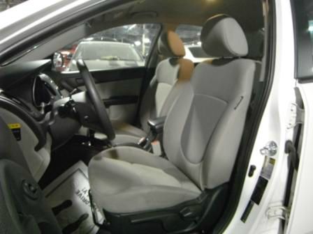 Kia Forte 2012 photo 7