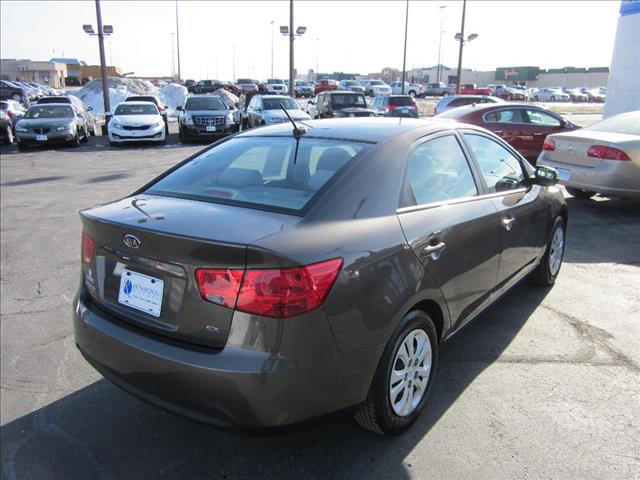 Kia Forte 2012 photo 7