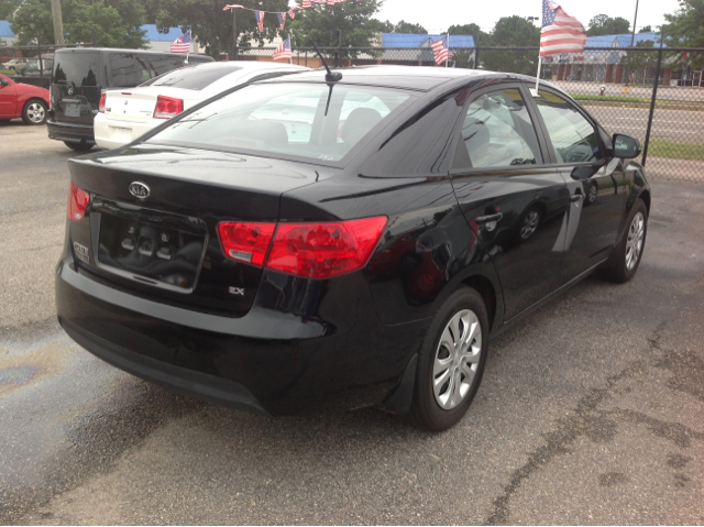 Kia Forte 2012 photo 4