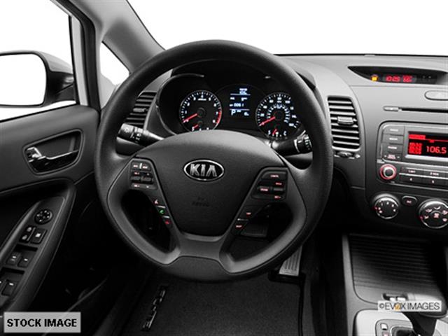 Kia Forte 2014 photo 2