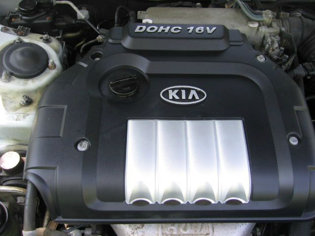 Kia Optima 2002 photo 12