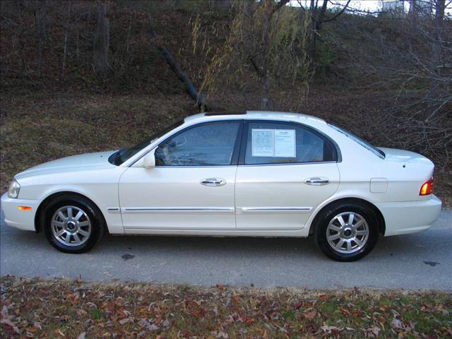 Kia Optima 2002 photo 1