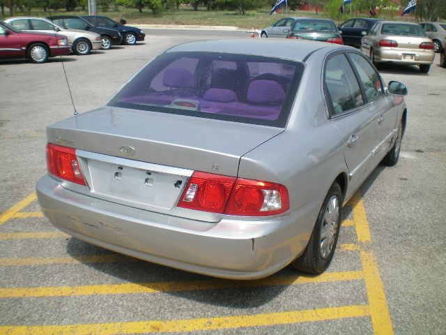 Kia Optima 2004 photo 11