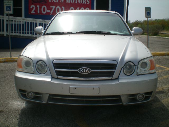 Kia Optima 2004 photo 8