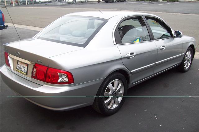 Kia Optima 2004 photo 3