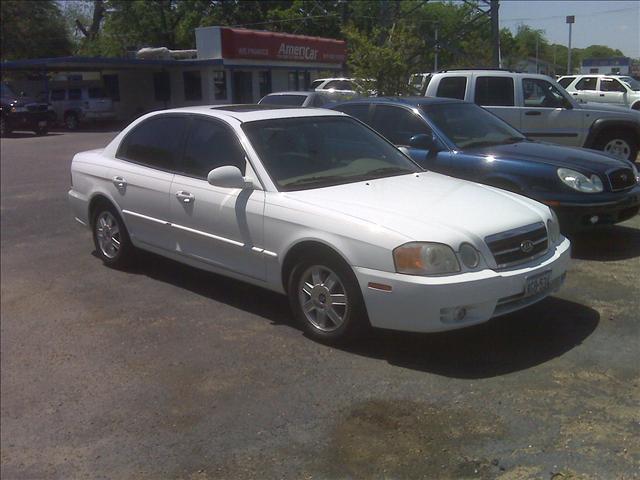 Kia Optima 2004 photo 1