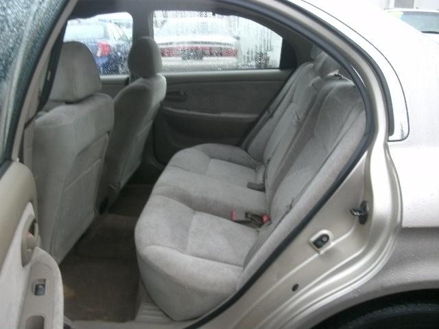 Kia Optima 2004 photo 2