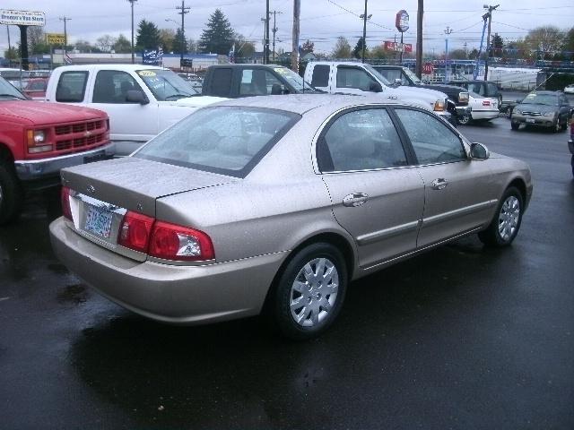 Kia Optima 2004 photo 5