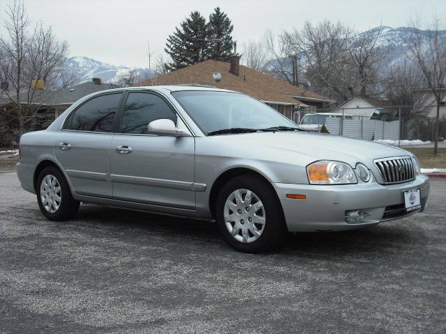 Kia Optima Elk Conversion Van Sedan