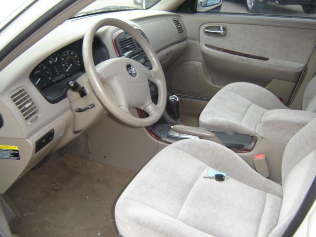 Kia Optima 2004 photo 2