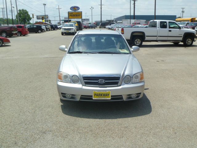 Kia Optima Elk Conversion Van Sedan