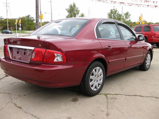 Kia Optima 2004 photo 3