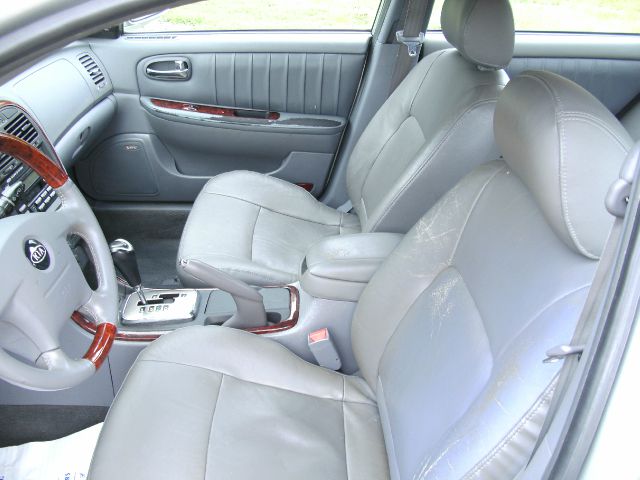 Kia Optima 2004 photo 3