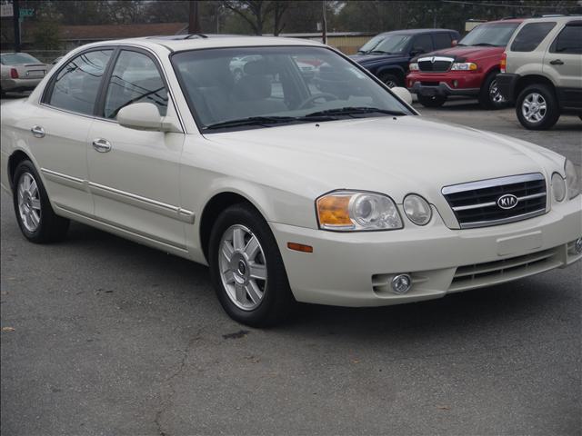 Kia Optima 2004 photo 2