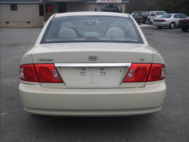 Kia Optima 2004 photo 5