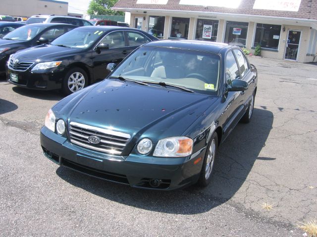 Kia Optima 2004 photo 1