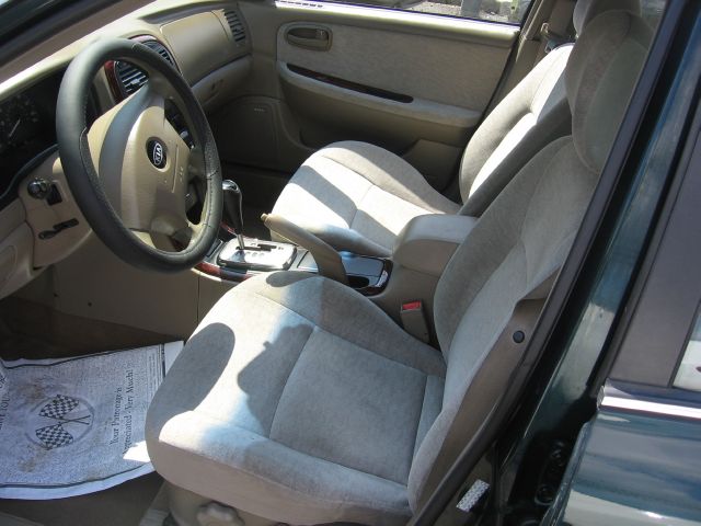 Kia Optima 2004 photo 4