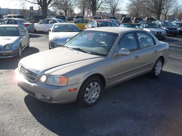 Kia Optima 2004 photo 1