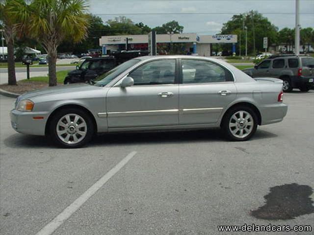 Kia Optima 2004 photo 2