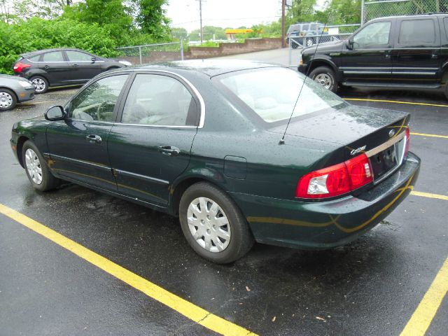 Kia Optima 2004 photo 18