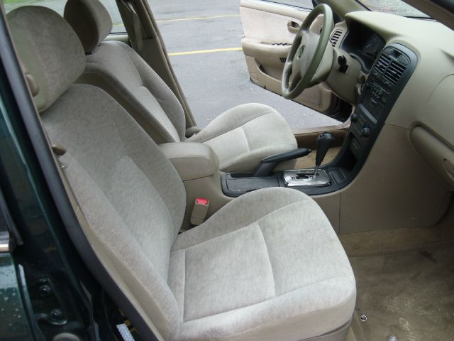 Kia Optima 2004 photo 22