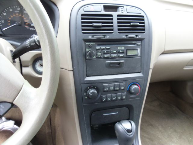 Kia Optima 2004 photo 8