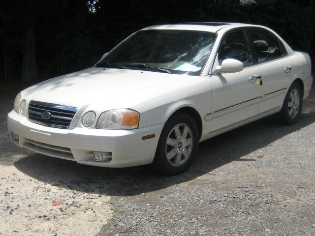 Kia Optima 2004 photo 2