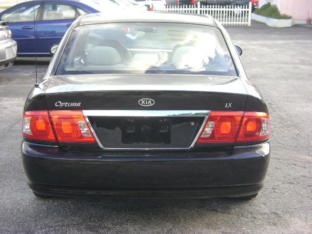 Kia Optima 2004 photo 4