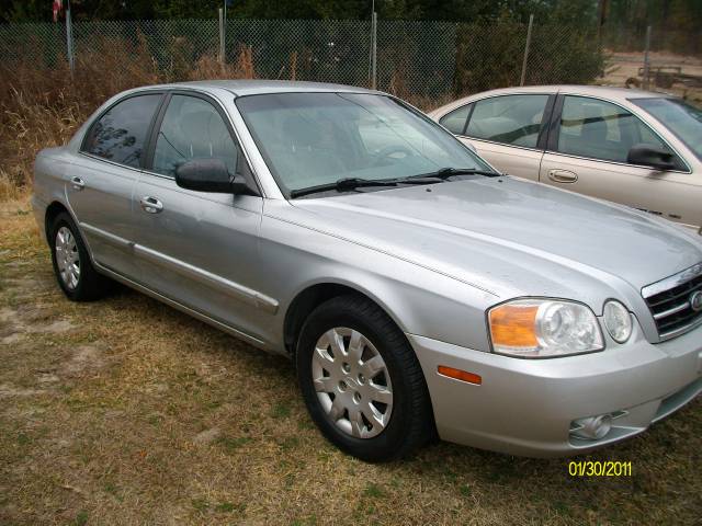 Kia Optima Elk Conversion Van Sedan