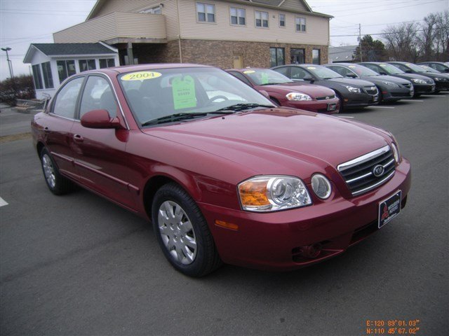 Kia Optima 2004 photo 2