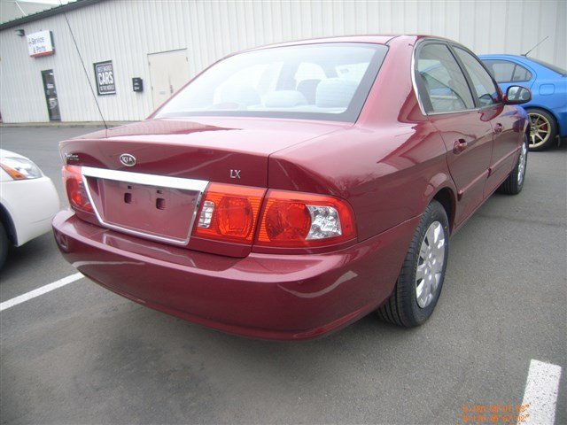 Kia Optima 2004 photo 4