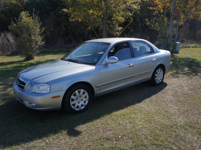 Kia Optima Elk Conversion Van Sedan