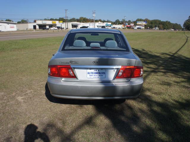 Kia Optima 2005 photo 2