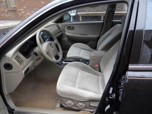 Kia Optima 2005 photo 21