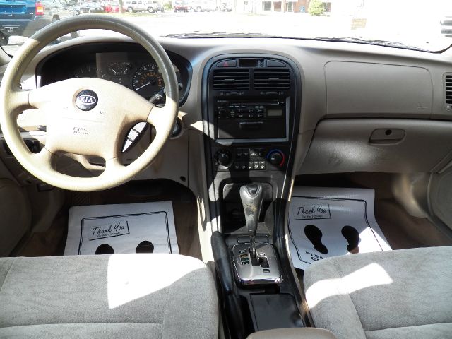 Kia Optima 2005 photo 4