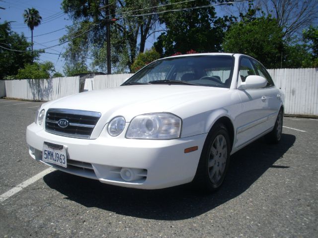 Kia Optima 2005 photo 2