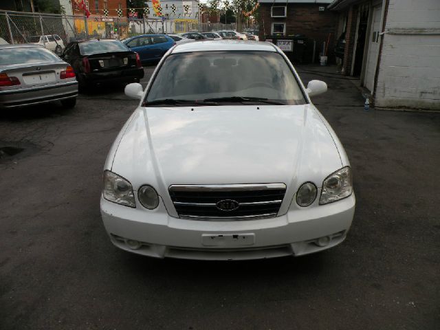 Kia Optima Elk Conversion Van Sedan