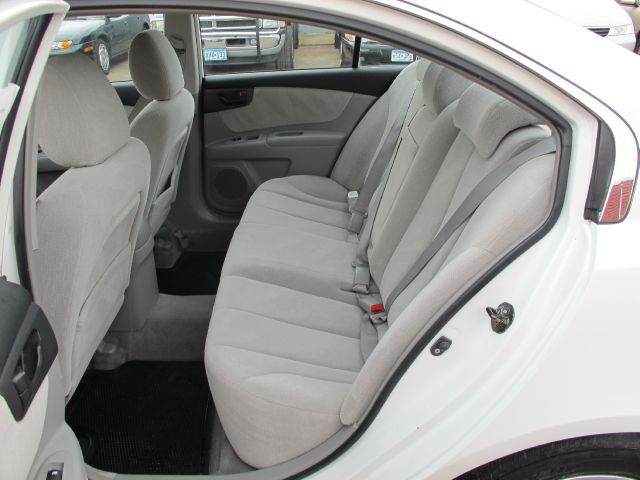 Kia Optima 2006 photo 4