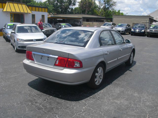 Kia Optima 2006 photo 2