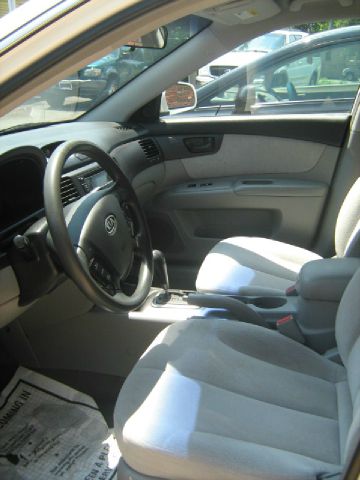 Kia Optima 2006 photo 1