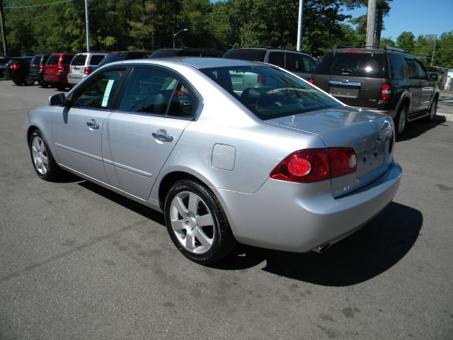 Kia Optima 2006 photo 16