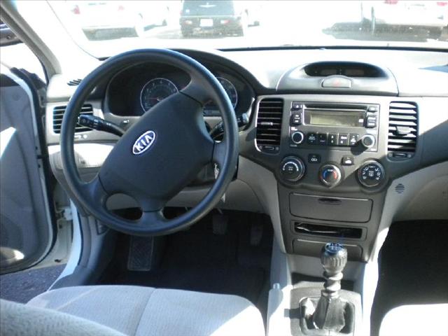 Kia Optima 2008 photo 2