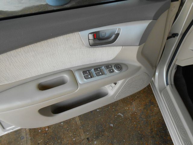 Kia Optima 2008 photo 4