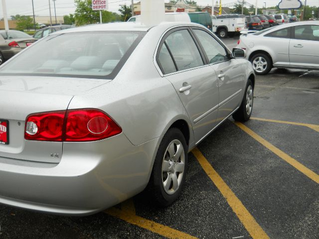 Kia Optima 2008 photo 15