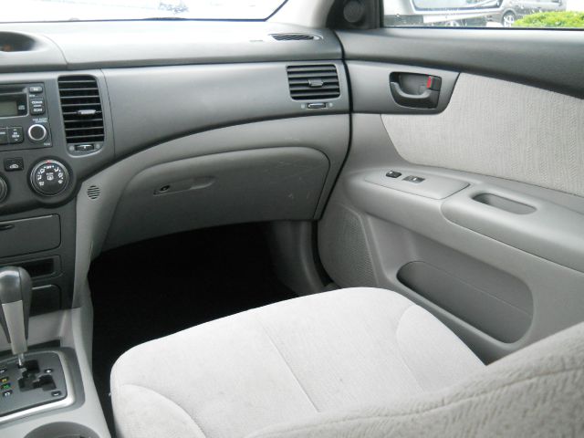 Kia Optima 2008 photo 4