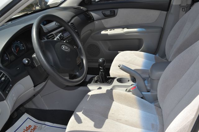 Kia Optima 2008 photo 2